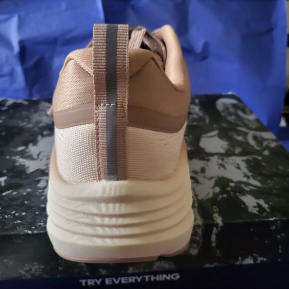 Norti V8 walking sneakers pre owned - Picture 4 of 6